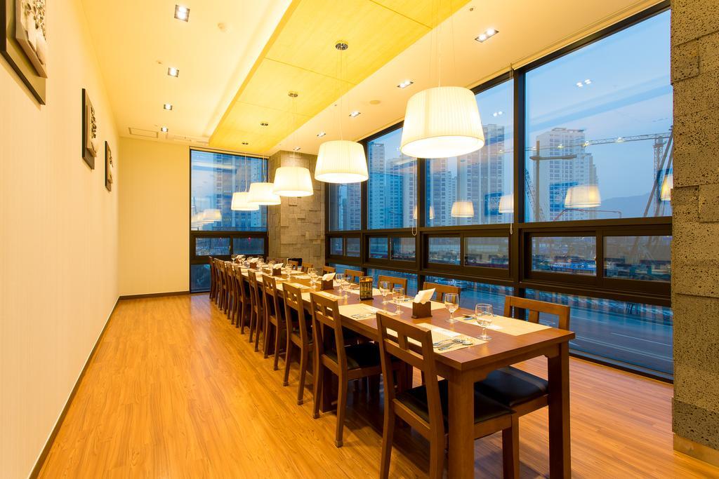 Hotel Logenir Gimcheon Екстер'єр фото