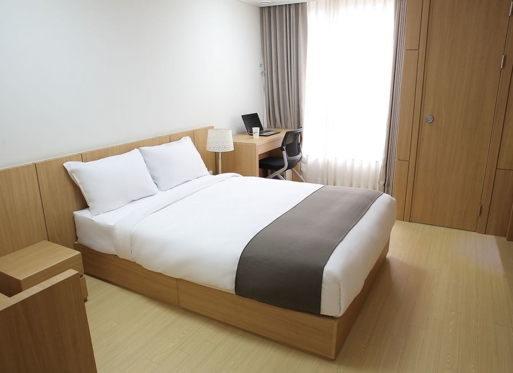 Hotel Logenir Gimcheon Екстер'єр фото