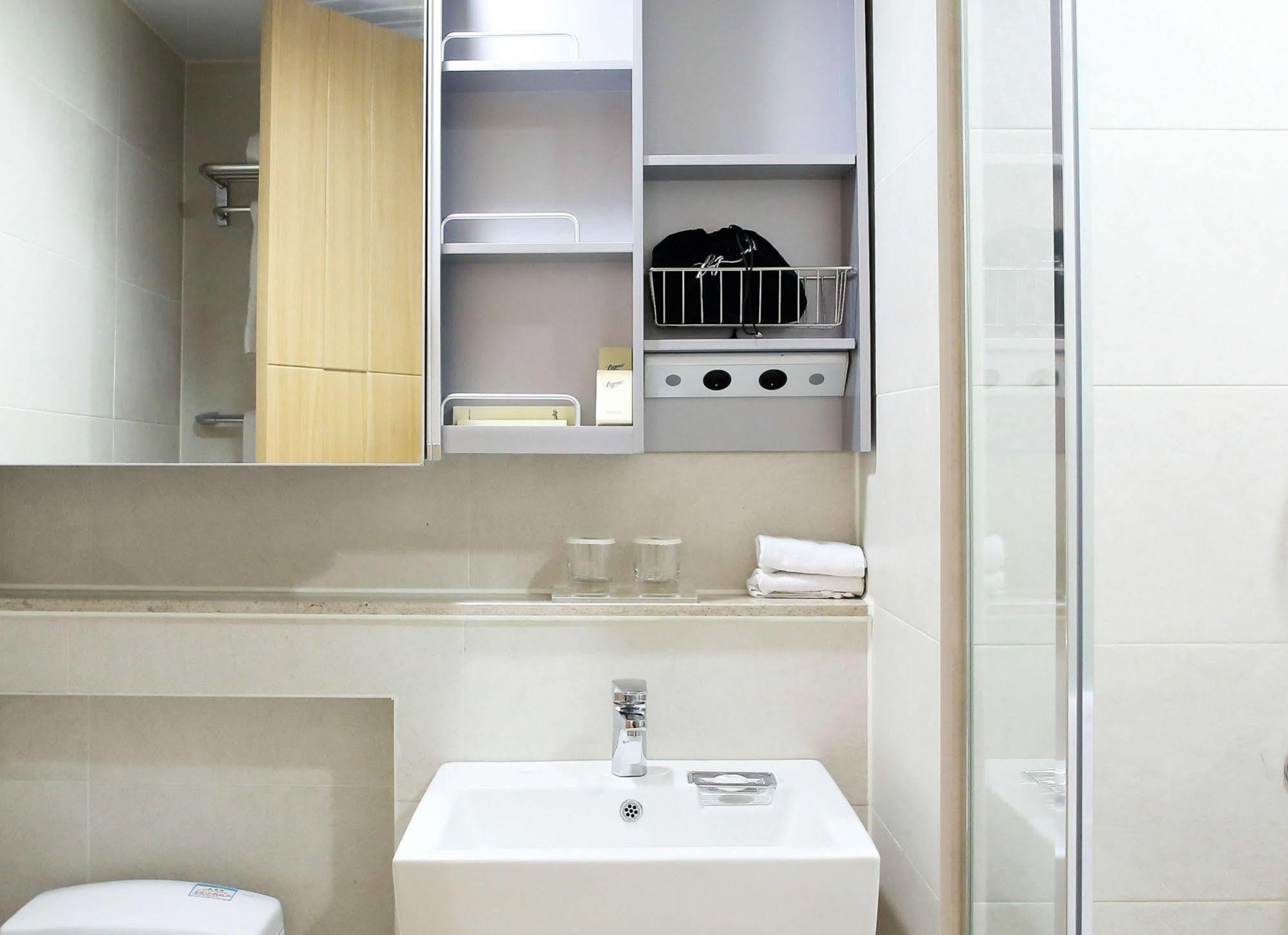 Hotel Logenir Gimcheon Екстер'єр фото